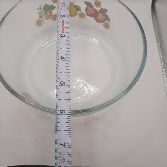 KIG Malaysia Serving Bowls Set of 2 Fruit and Floral pattern - Picture 6 of 7